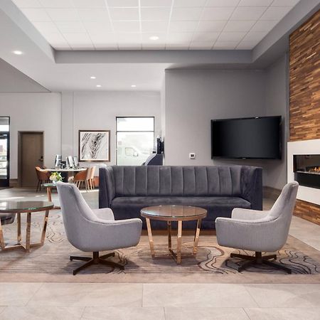 Delta Hotels By Marriott Fargo Ngoại thất bức ảnh