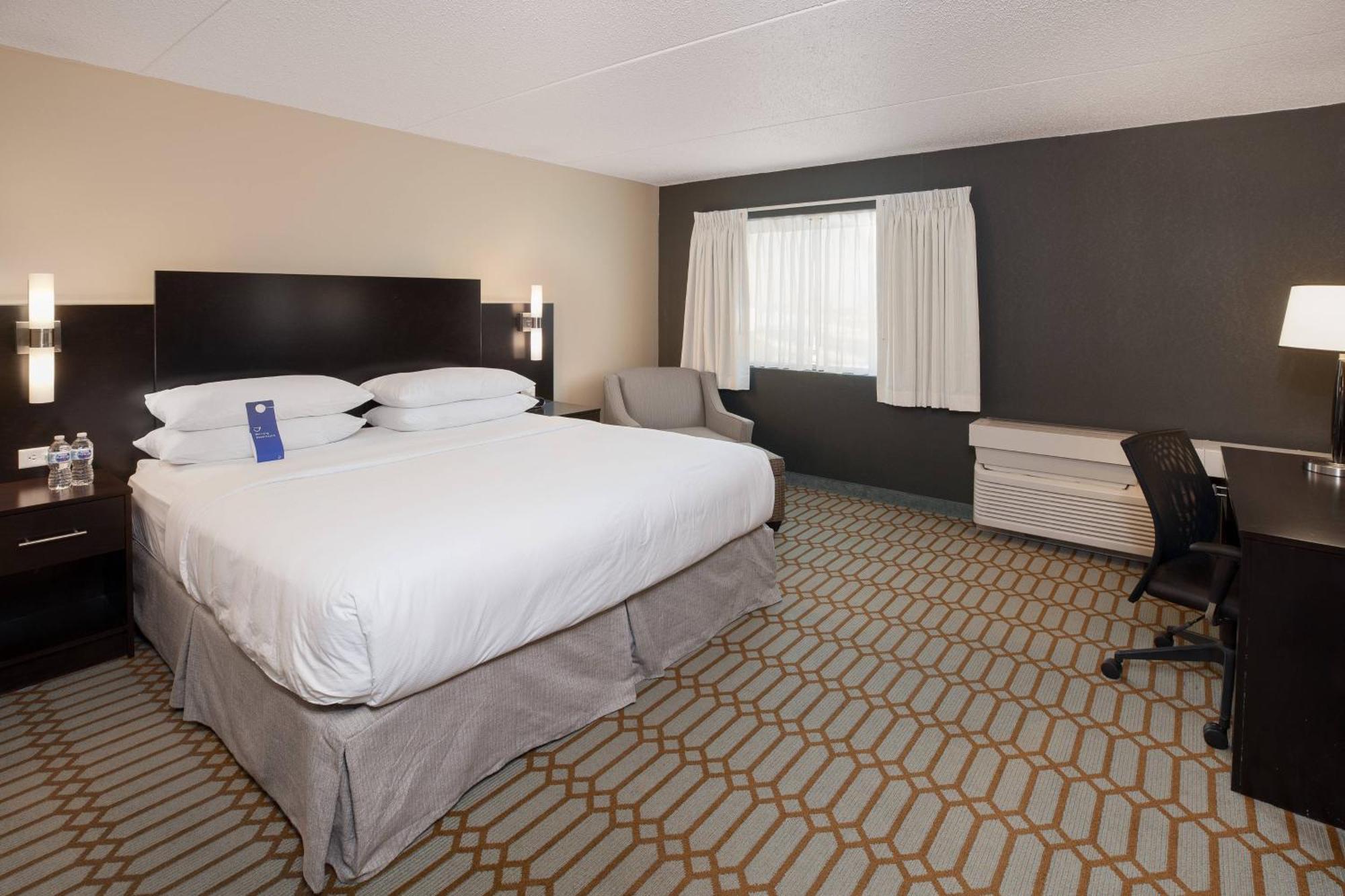 Delta Hotels By Marriott Fargo Ngoại thất bức ảnh