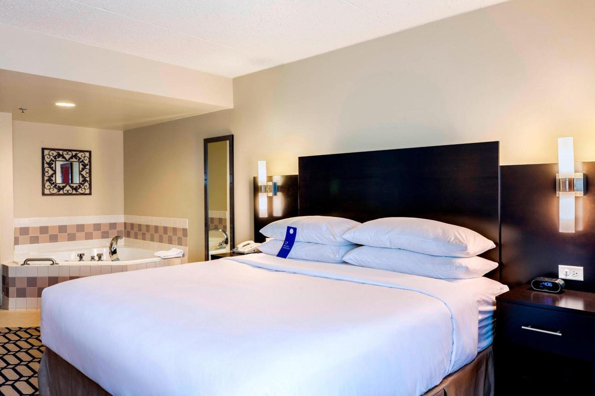 Delta Hotels By Marriott Fargo Ngoại thất bức ảnh