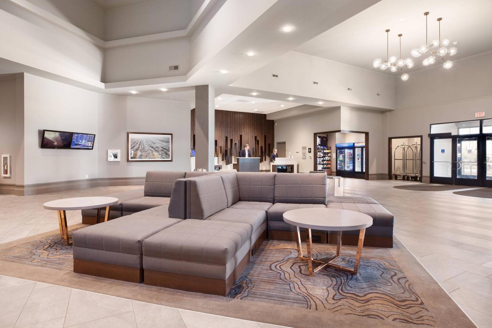 Delta Hotels By Marriott Fargo Ngoại thất bức ảnh